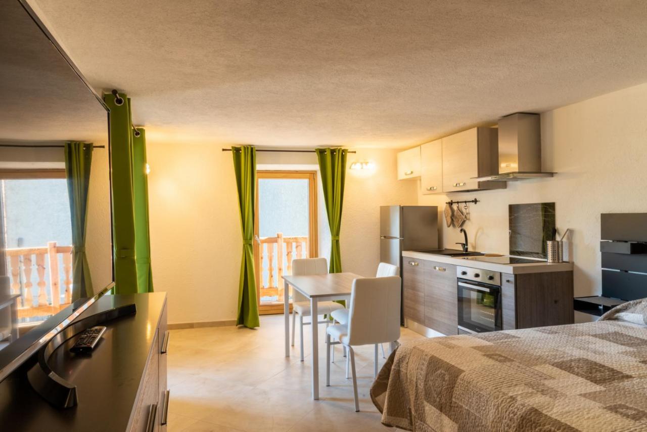 Villa Rayon de Miel Aosta Exterior foto