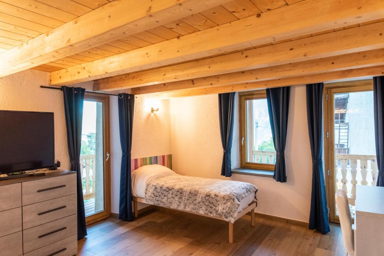 Villa Rayon de Miel Aosta Exterior foto